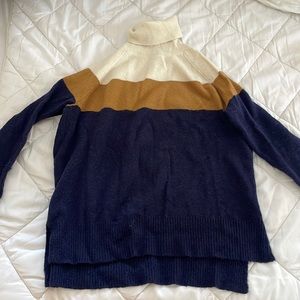 Super soft XS Jcrew sweater